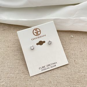 NWT Sterling Silver Stud Earrings by Giani Bernini
